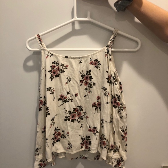 Long Sleeve Shoulder Cut Out - Picture 2 of 2